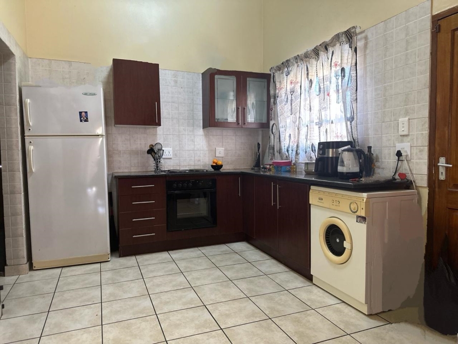 2 Bedroom Property for Sale in Waterval East North West